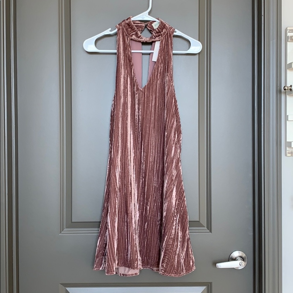 NWT Velvet Mauve cocktail dress